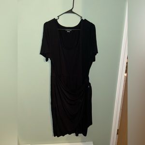 Ava and Viv black dress